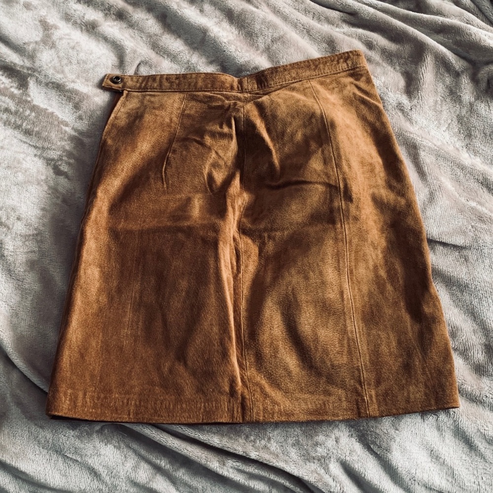 Tan leather skirt